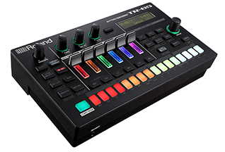 Roland TR-707 リズムマシン Roland TR-707 - Wikipedia