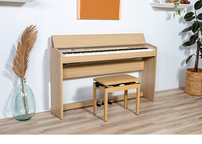 ローランドF701 21年製 Amazon.com: Roland, 88-Key Digital Pianos-Home (F701-LA