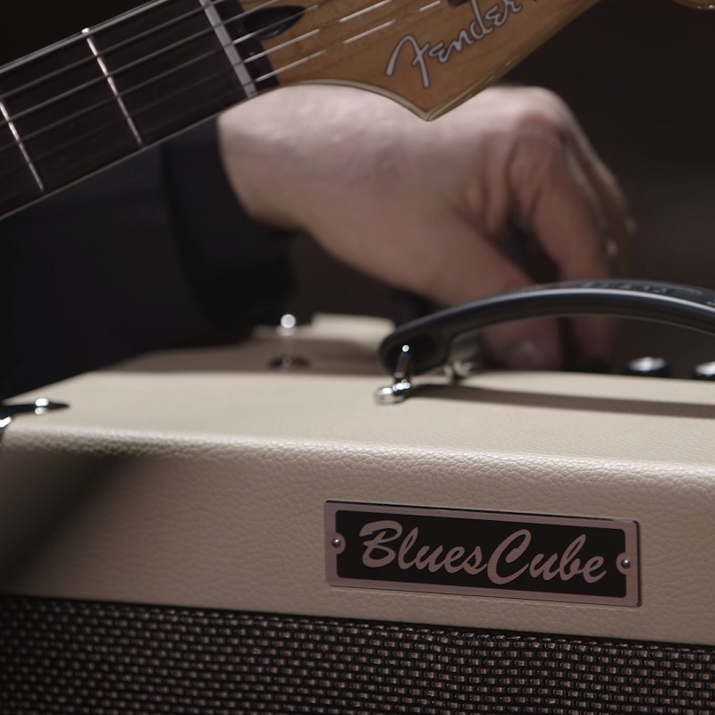 Getting Big Guitar Sounds at Small Gigs