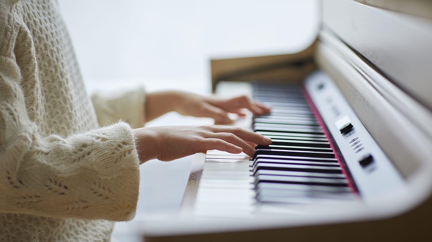 習い始めの子供がピアノの練習を楽しく続けるコツとは？