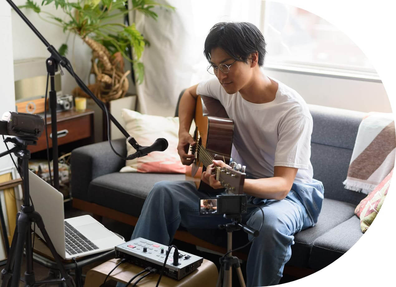 Zoomオンライン講座はスイッチャー導入が成功の鍵｜ローランド